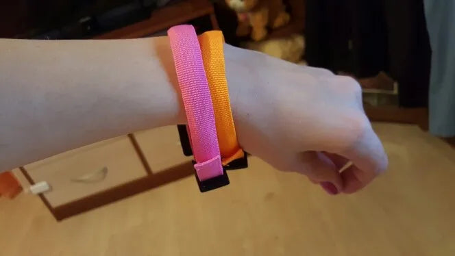 Collar LED YUDODO de Nylon para Perros y Gatos | Collar Luminoso Fluorescente de Seguridad Nocturna con Luz Intermitente